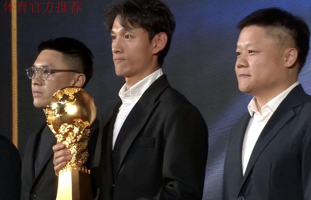 越老越妖!昔日庸才成争冠最关键人物,球员标杆,中超属他最自律 越老越妖!昔日庸才成争冠最关键人物,球员标杆,中超属他最自律